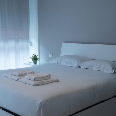 Prestige Boutique Homes - Duomo 1 ミラノ エクステリア 写真