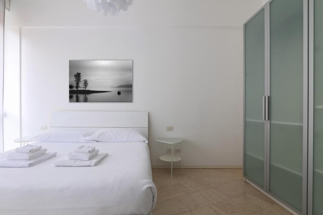 Prestige Boutique Homes - Duomo 1 ミラノ エクステリア 写真
