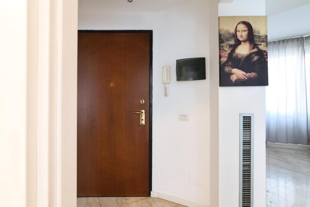 Prestige Boutique Homes - Duomo 1 ミラノ エクステリア 写真