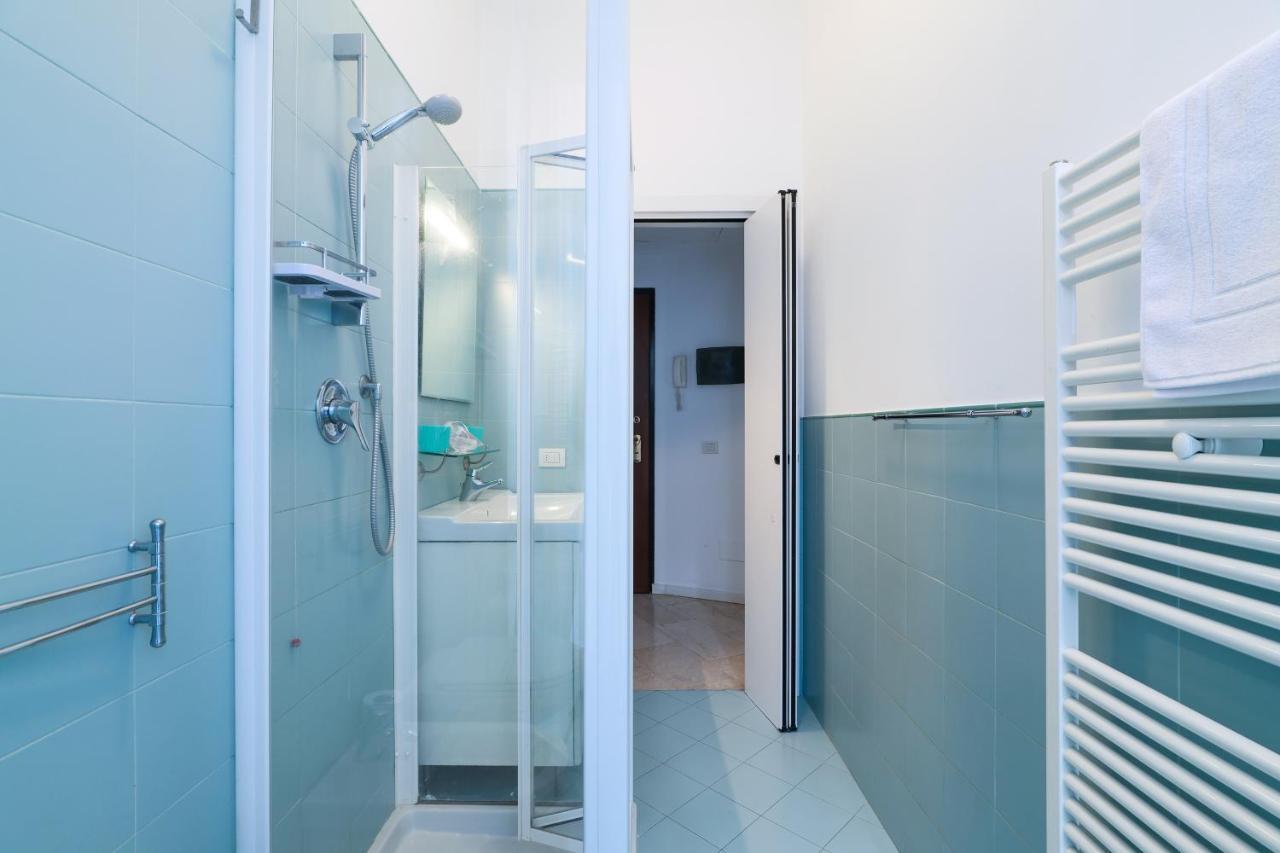 Prestige Boutique Homes - Duomo 1 ミラノ エクステリア 写真